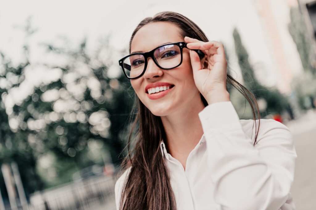 【タレント・有名人】イベント起用の意外な落とし穴と回避するためのポイント